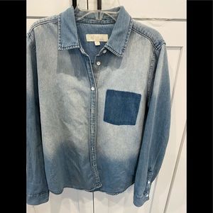 Stich fix Olive & Oak Distressed Denim Shirt Size L